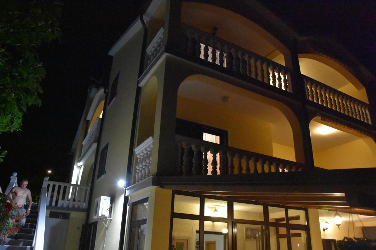 Apartments Villa Macola Trogir Kültér fotó