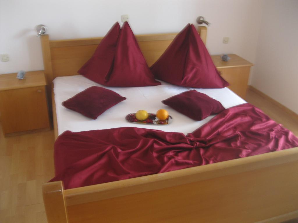 Apartments Villa Macola Trogir Kültér fotó