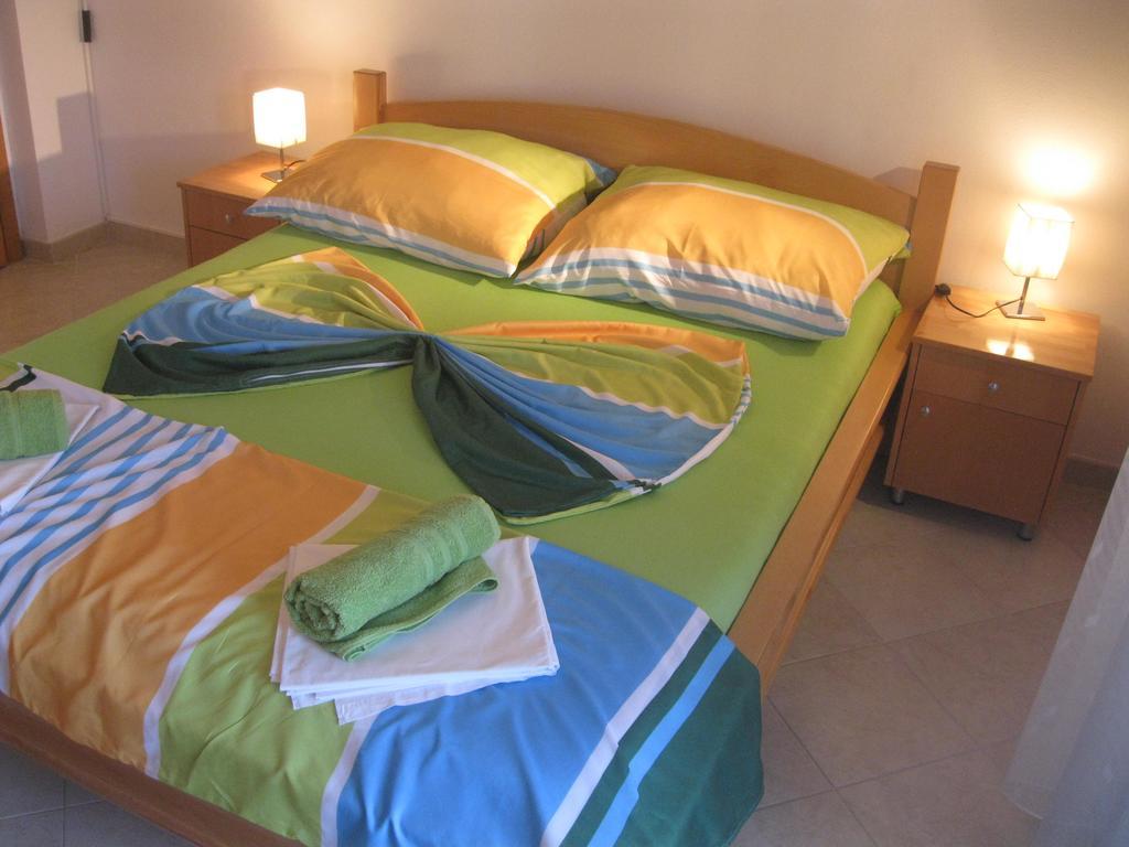 Apartments Villa Macola Trogir Kültér fotó
